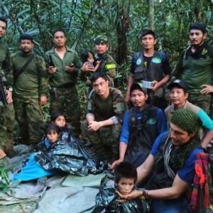 El momento del rescate de los niños en la selva del Guaviare