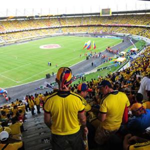 La tribuna del estadio Metropolitana llena debido al juego de la selección Colombia