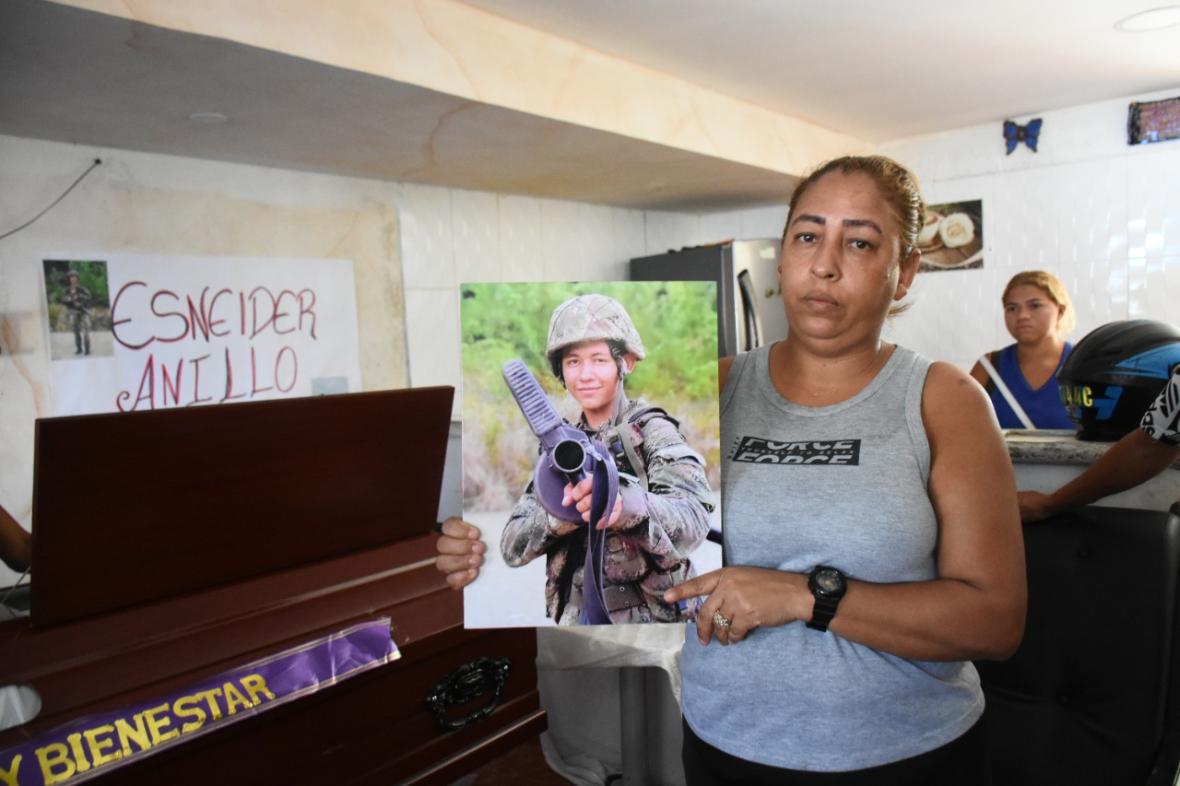 Karenis, madre de Esneider, muerto en San José del Guaviare