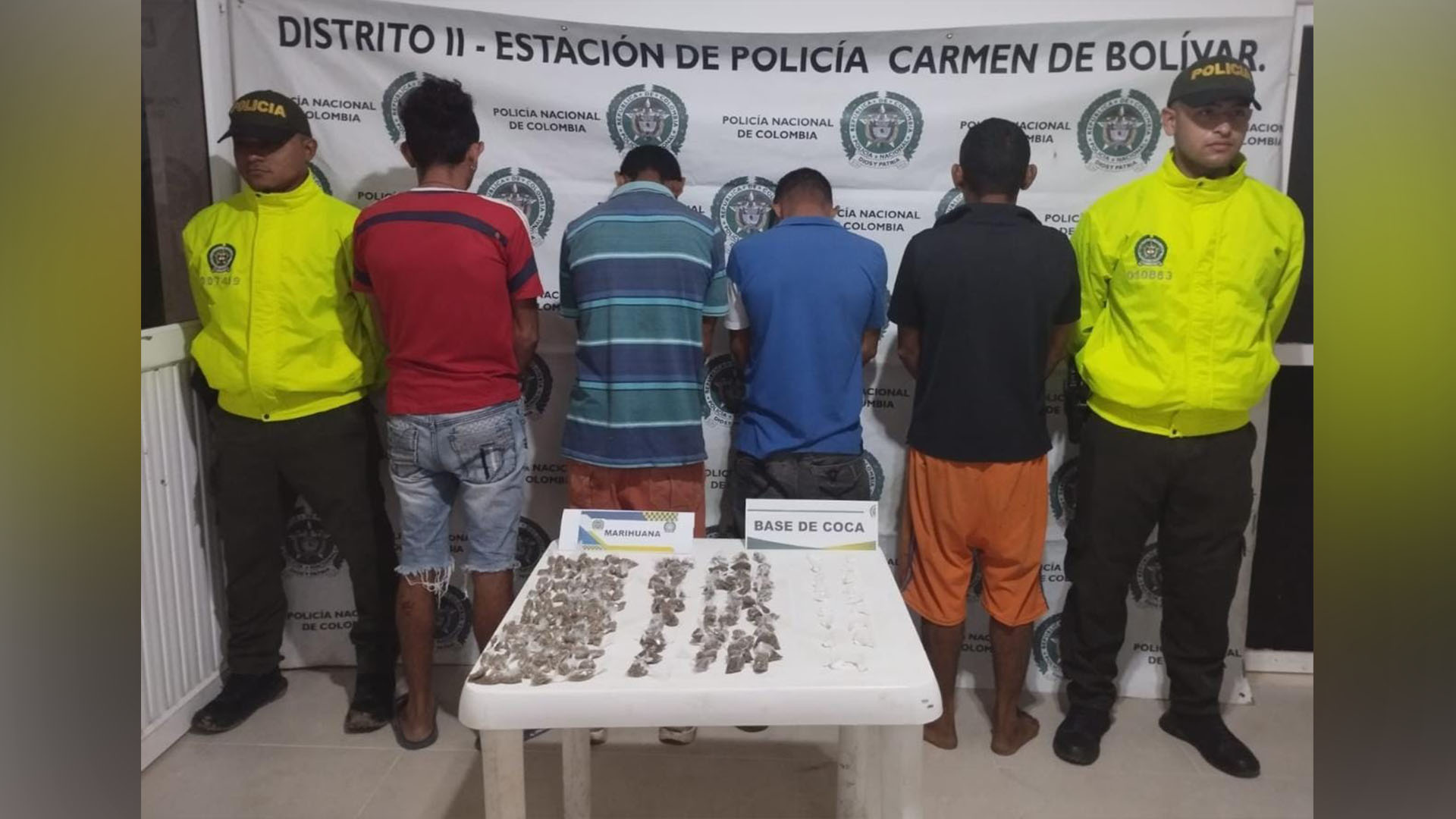 Cada uno de los pertenecientes a la banda delincuencial. 