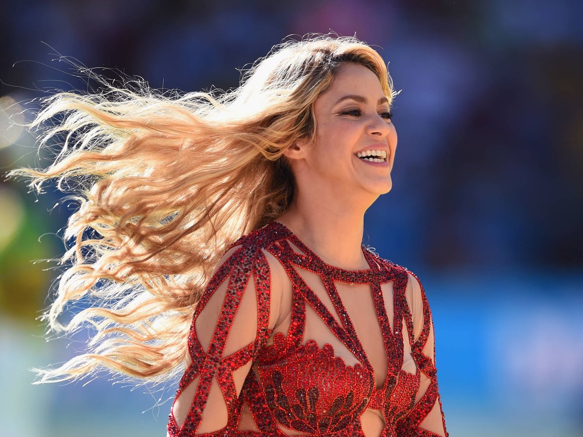 Shakira se ha destacado por invertir en la educación de los niños colombianos.
