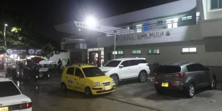 A este centro asistencial fue conducido el hombre tras el ataque a bala