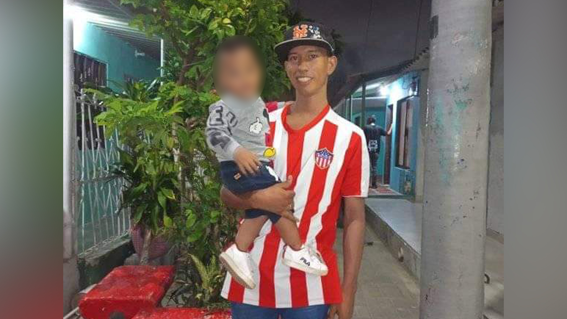 Padre e hijo víctimas de los hechos