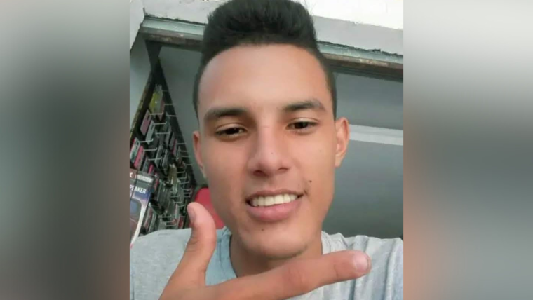 El joven víctima de los hechos fue identificado como Jhony Javier Jiménez Mora