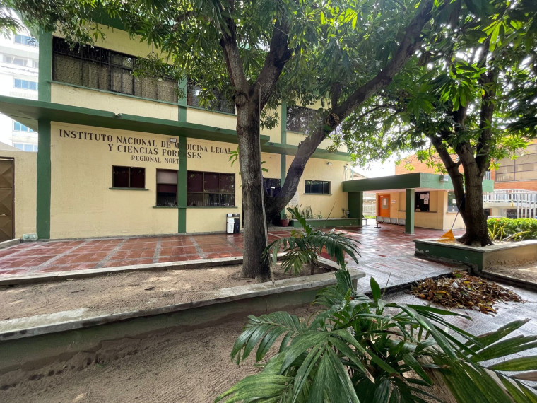 Fachada del edificio de Medicina Legal de Barranquilla