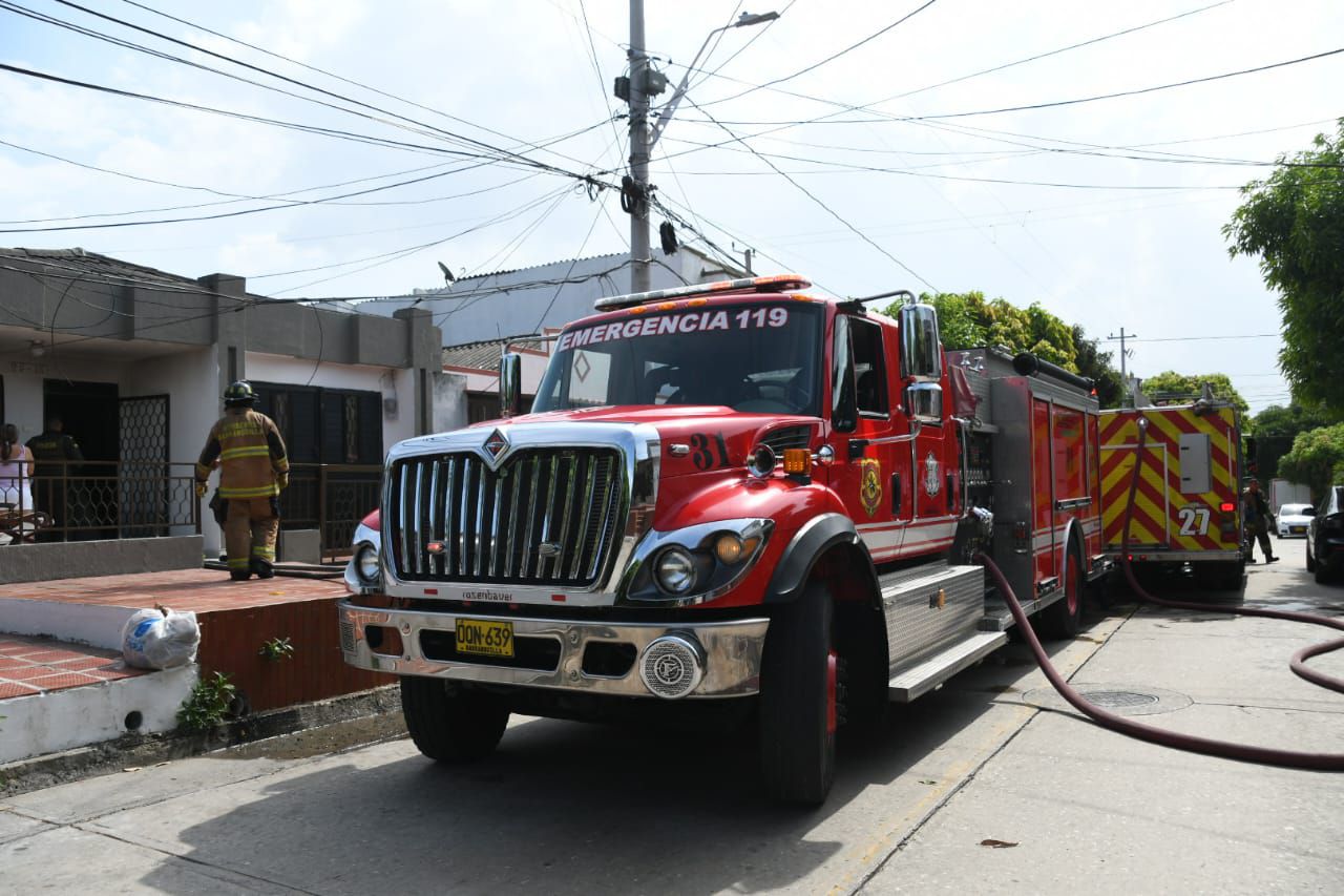 Camión de bomberos que atendieron el incendio en Nueva Granada.