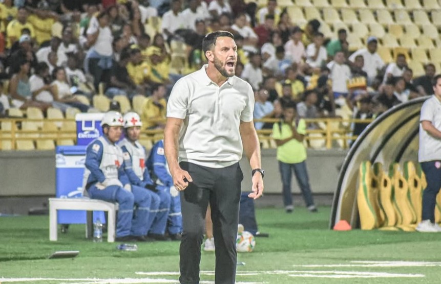 Sebastián Viera como técnico en Real Cartagena.