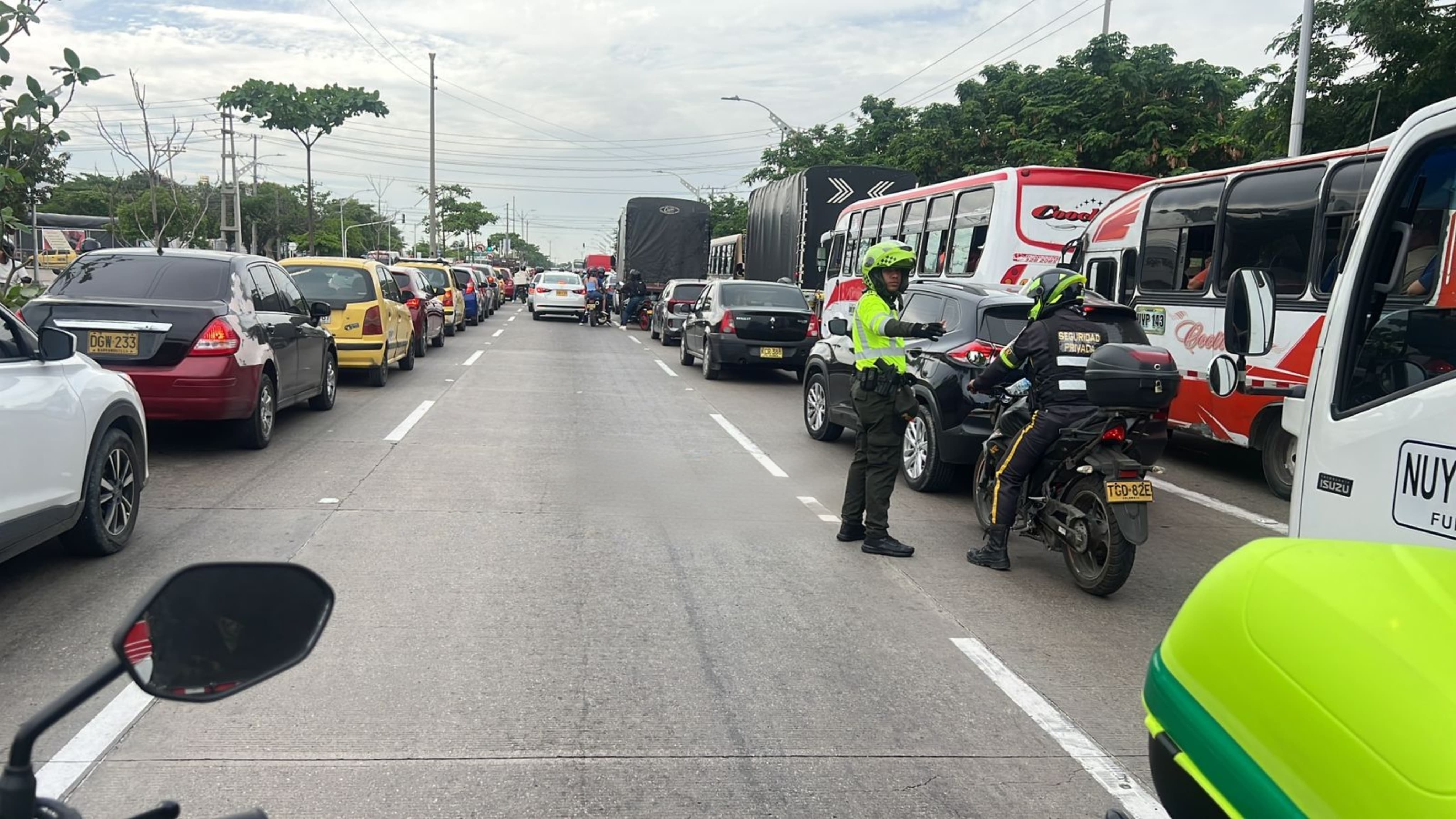 Imagen referencial de la calle 30.