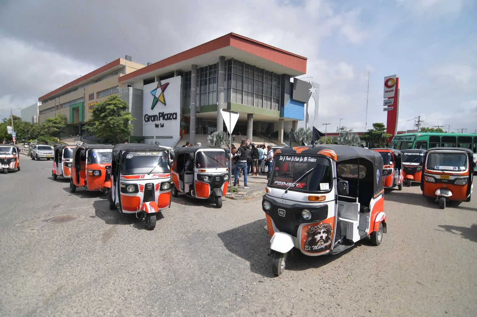 Motocarros en Soledad en el marco de protestas.