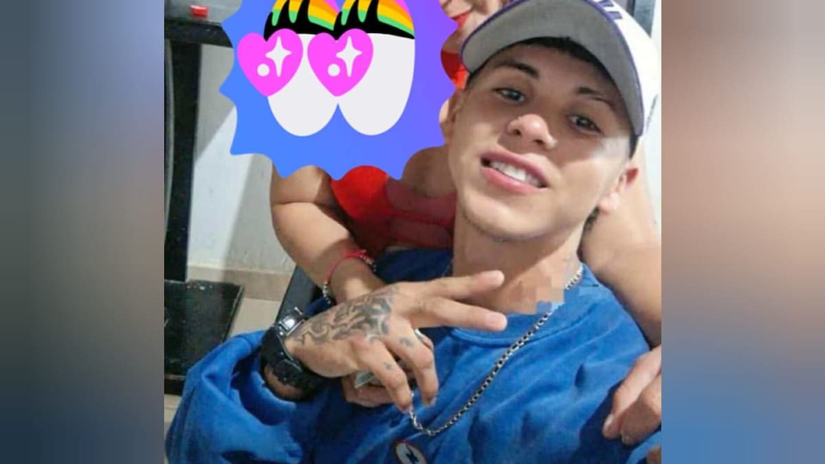 Moisés David Martínez De la Hoz, de 21 años, herido a bala.