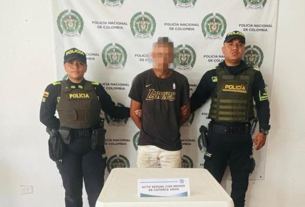 El hombre fue dejado a disposición de la Fiscalía. 