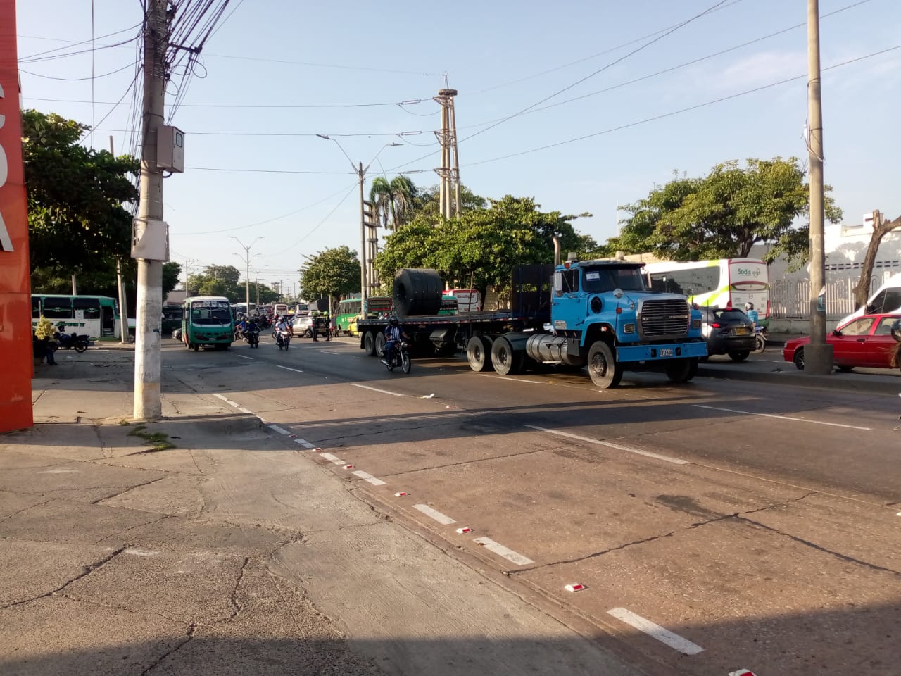 El accidente de tránsito se registró en la Vía 40 con carrera 67.