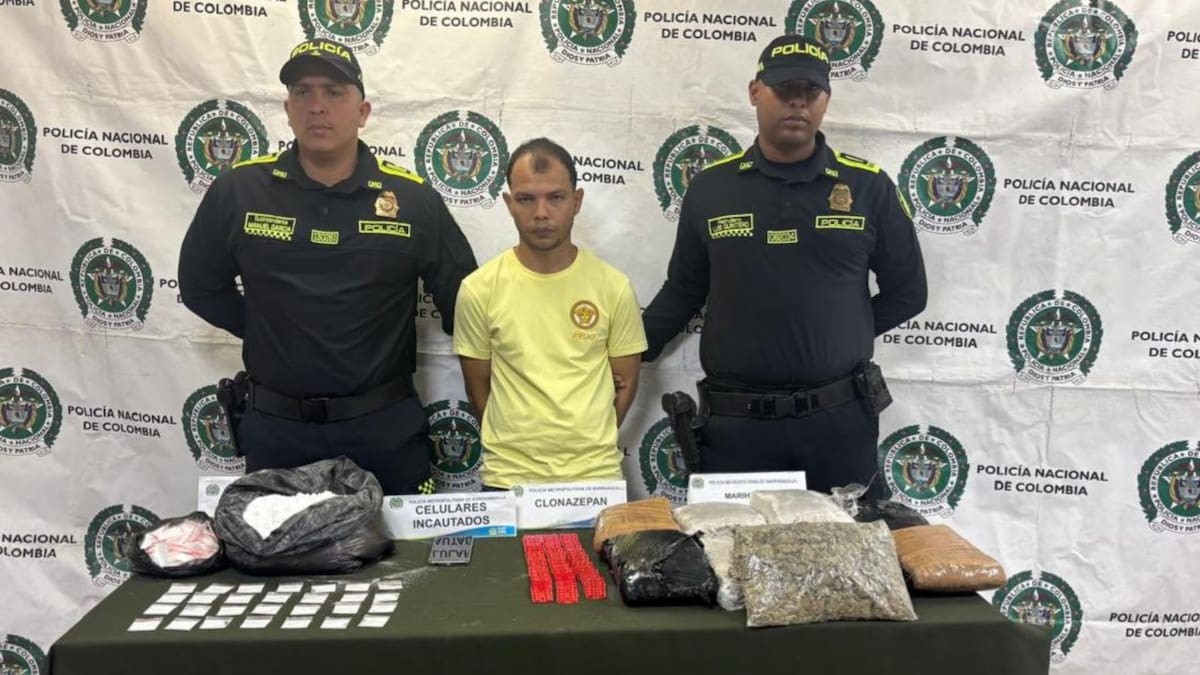 la Policía Metropolitana capturó a un hombre en flagrancia cuando presuntamente preparaba estupefacientes para su comercialización