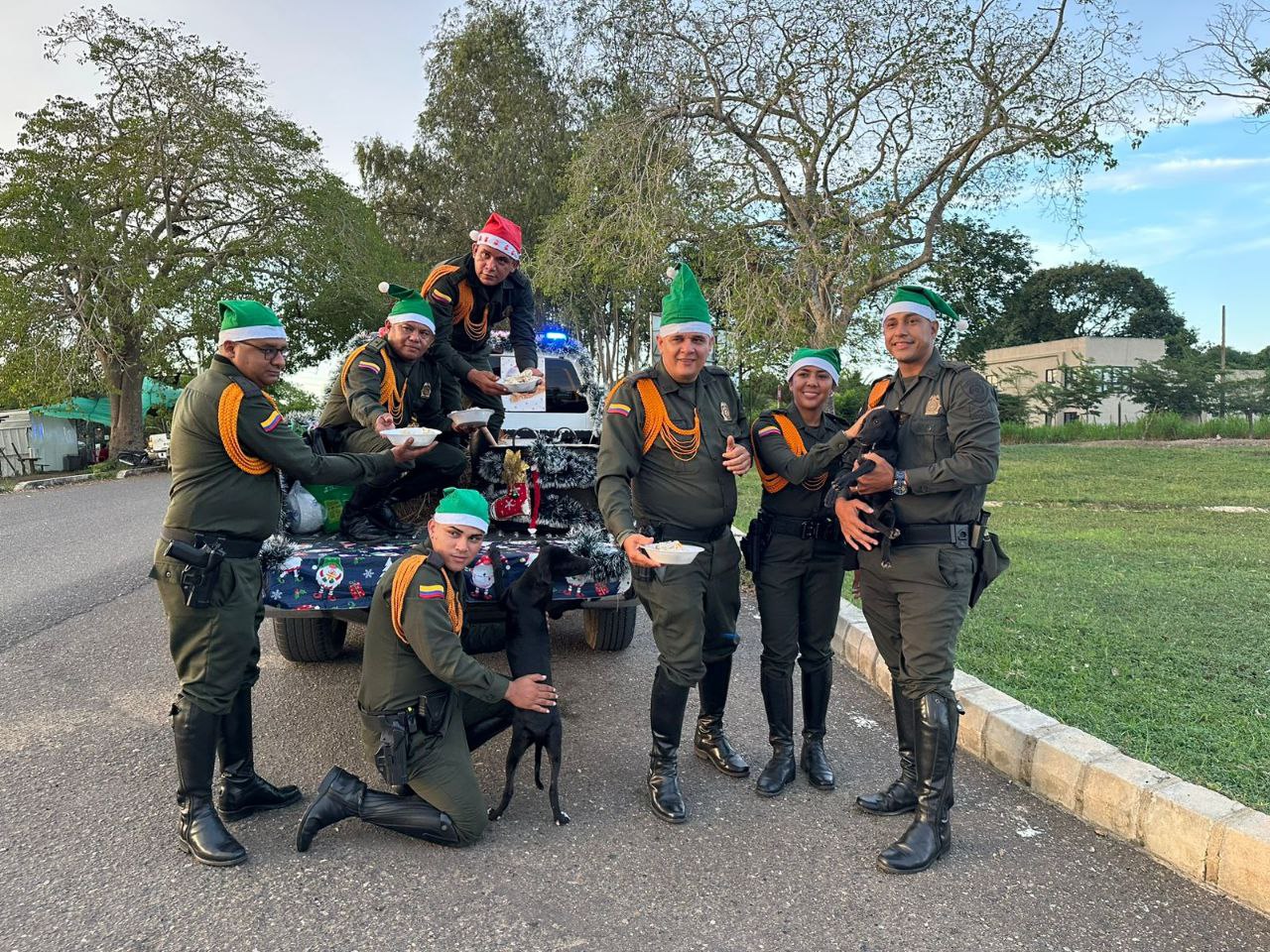 Una iniciativa por la Seccional de Carabineros y Protección Ambiental de la Policía Nacional en el Atlántico para más de 200 caninos abandonados.