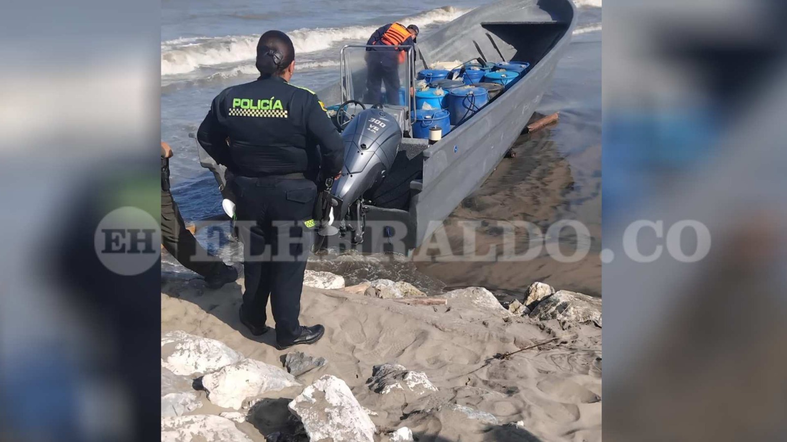 Uniformados de la Seccional de Investigación Criminal (SIJIN) y de inteligencia iniciaron las verificaciones correspondientes.