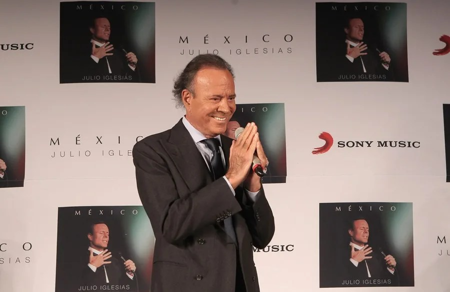 Julio Iglesias habla por primera vez sobre las acusaciones en su contra