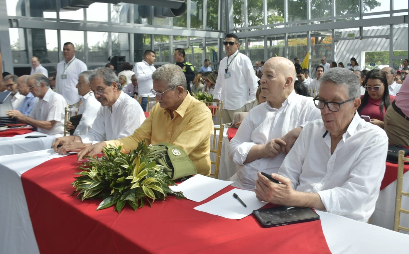 Otty Patiño, comisionado de paz, durante el evento de conmemoración de los 35 años de la Constitución.