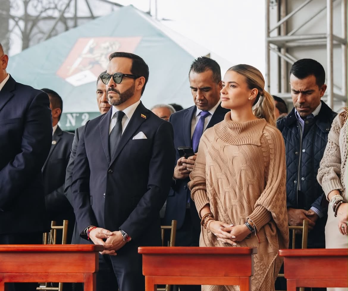 Abelardo De la Espriella anuncia ultimátum a grupos armados