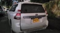 Los carros oficiales presentaron impactos de bala.
