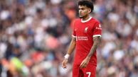 Luis Díaz en medio de un partido con Liverpool 