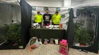 Encontraron un cultivo hidropónico con toda la tecnología para cultivar marihuana, procesarla y comercializarla de manera delictiva. 