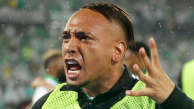 El samario Jarlan Barrera sigue entrenando en Nacional, pero no está inscrito.