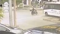 Captura de video de embestida de bus a motorizado en Barranquilla.