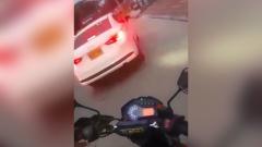 La persecución se dio cuando el carro se dio la huida hacia el barrio Campo Alegre.