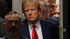 Donald Trump llegando a la audiencia