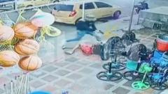 Los hechos quedaron registrados en cámara de seguridad. 