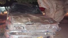 El carro terminó chocando contra una vivienda al costado de la vía.