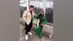 El joven generador de contenido y la vendedora ambulante que recibió su afecto.