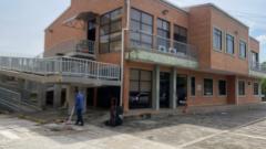 Imagen de contexto de Medicina Legal, lugar al que fue conducido el cuerpo sin vida del hoy occiso. 