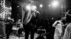 Zair Guette en un concierto.