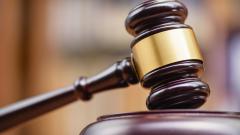 Imagen referente al martillo de un juez.