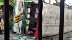 Bus que embistió a varias personas en el barrio La Manga.