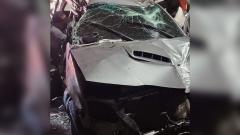 Uno de los vehículos luego del accidente