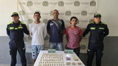 Fotografía de reseña de los capturados