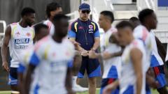 El argentino Néstor Lorenzo, entrenador de la selección Colombia, en una práctica previa al juego contra Ghana.