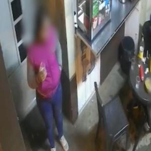 El hecho se presentó en Tunja, Boyacá, cuando el hombre y la menor se encontraban en un establecimiento de comidas rápidas.