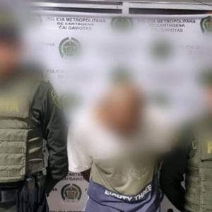 El hombre de 52 años atacó a la mujer con arma blanca hasta quitarle la vida.