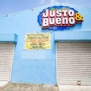 Los dueños de los locales exigen la entrega inmediata de estos.