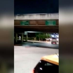 El joven fue auxiliado por los testigos del hecho.