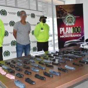 La droga sería enviada al extranjero a través de 'correos humanos', que llevarían las sustancias en sus estómagos