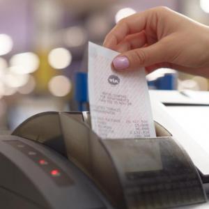 "¡Cayó Baloto!  Tenemos un nuevo MULTIMILLONARIO en Colombia", expresó la compañía en Twitter.