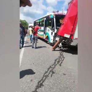 Dos de los vehículos involucrados. 