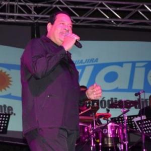 Tito Nieves durante un concierto AL DÍA en La Guajira