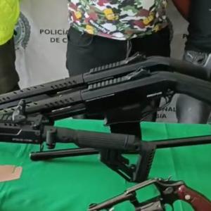 El material incautado quedó a disposición de las autoridades competentes. 