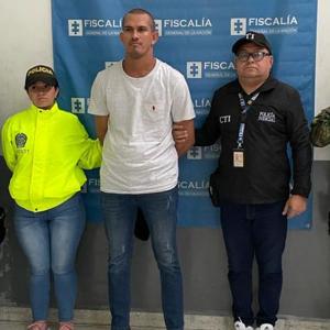 Capturado con miembros del CTI, Policía y Gaula.