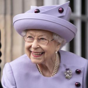 En sus últimas semanas de vida, la reina Isabel habría hecho cambios a su testamento.